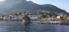 A Lacco Ameno d’Ischia la processione via mare di Santa Restituta