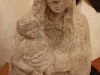 madonna-e-bambino-in-pietra