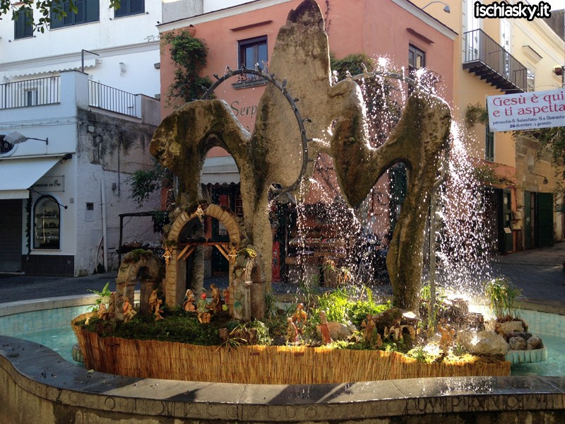 Il Presepe nella fontana a Forio d'Ischia 2013
